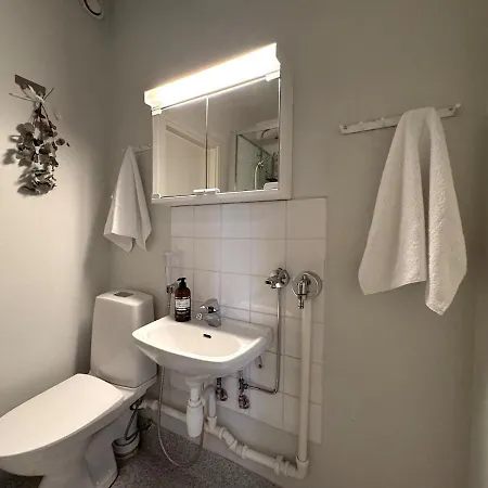 Tilava Autopaikallinen Kolmio Sairaalan Vieressae * Όουλου