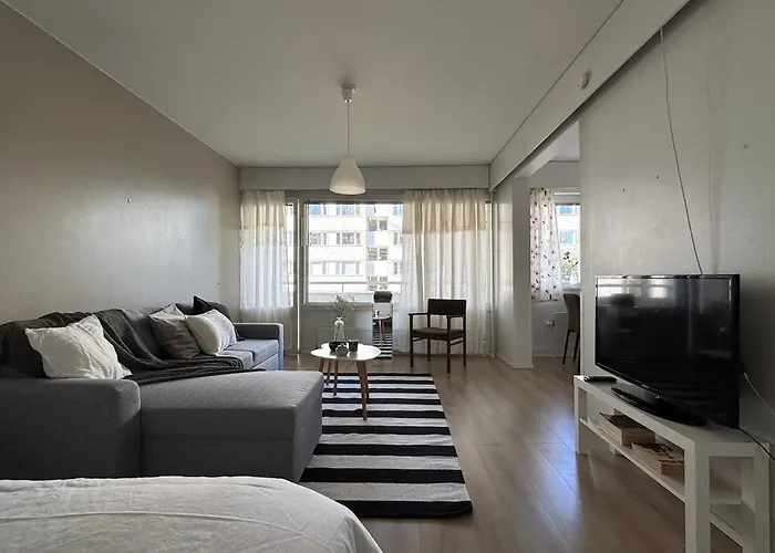 Apartment Tilava Autopaikallinen Kolmio Sairaalan Vieressae Oulu