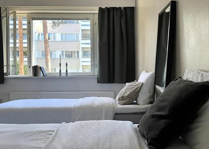 Tilava Autopaikallinen Kolmio Sairaalan Vieressae Oulu