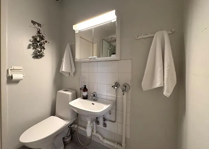 Tilava Autopaikallinen Kolmio Sairaalan Vieressae * Oulu